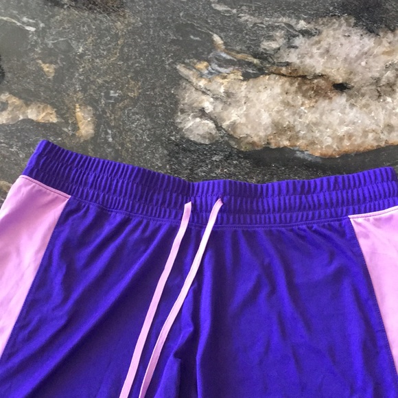 Nike Dri-fit Shorts - Picture 3 of 6